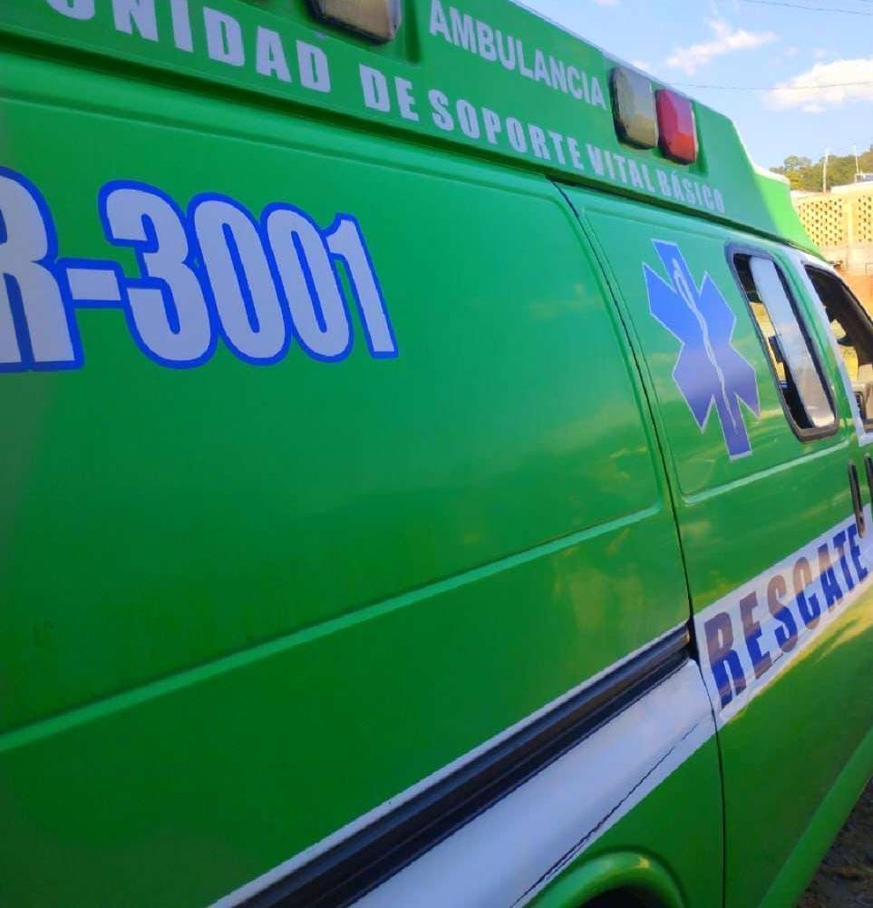 Hombre muere aplastado por tarima, al poniente de Uruapan 