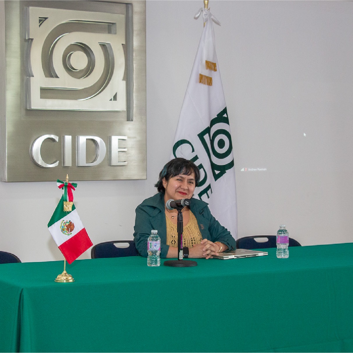 UMSNH reconoce a la doctora Lucero Ibarra Rojas como nicolaita ejemplar 