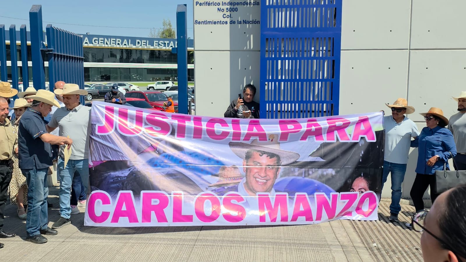 Grecia Quiroz denuncia a actores políticos por homicidio de Carlos Manzo
