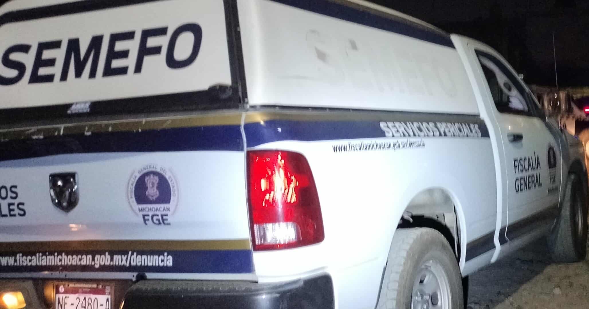 Investigan muert3 de hombre encontrado entre brasas de una fogata en la población de Loma Caliente, Morelia 