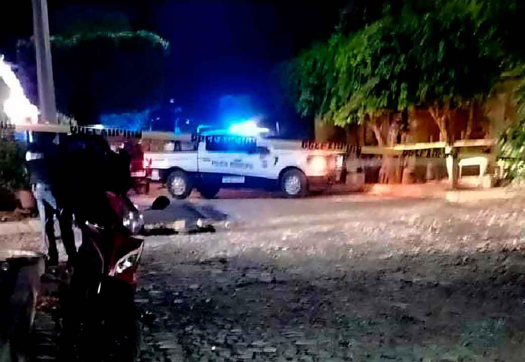 Comerciante grave tras ser baleado en la colonia Las Palmas, Apatzingán 