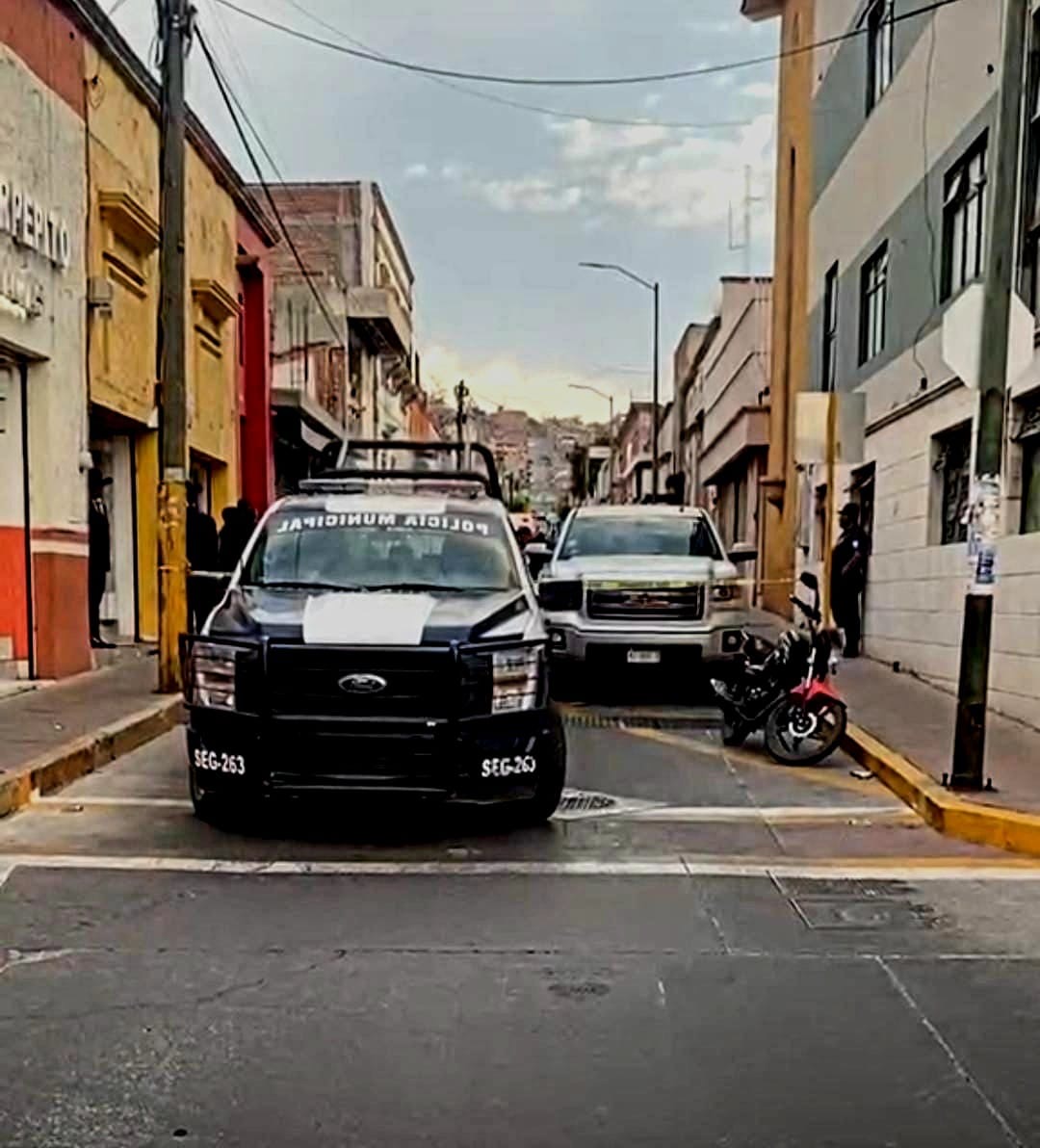 Ataque armad0 en estacionamiento deja un hombre muert0 en La Piedad 