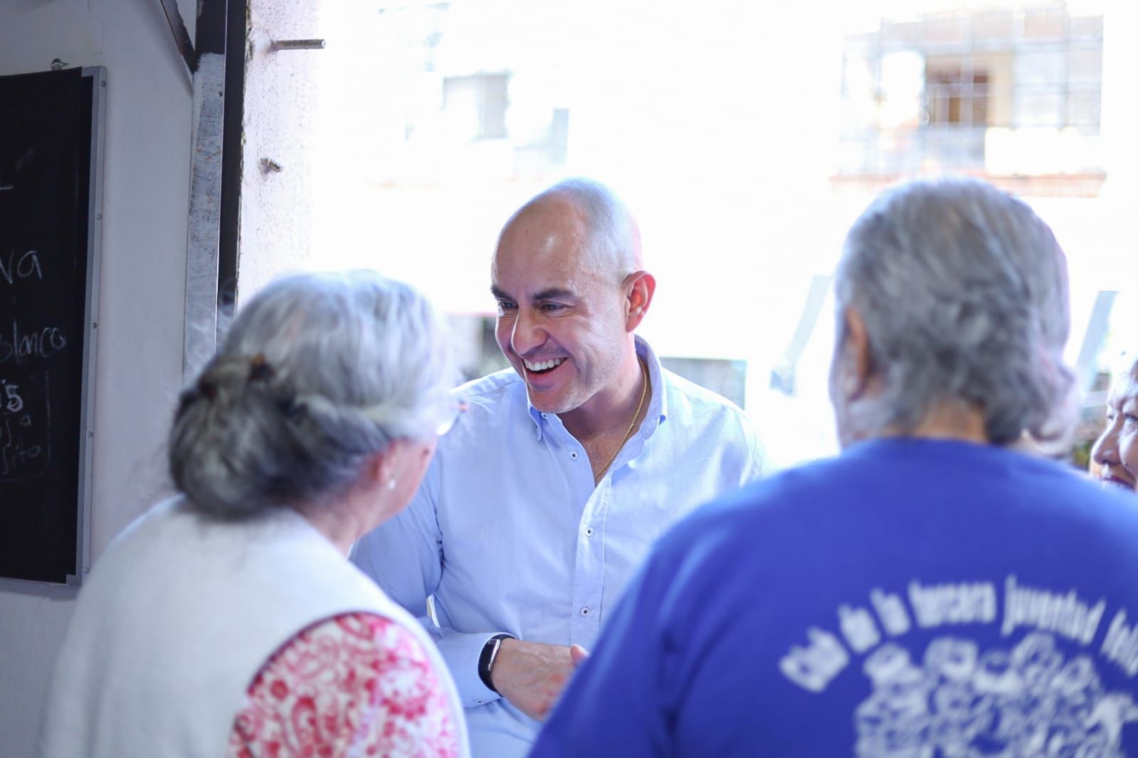 Adolfo Torres lleva a adultos mayores el programa Guardianes del Agua Morelia