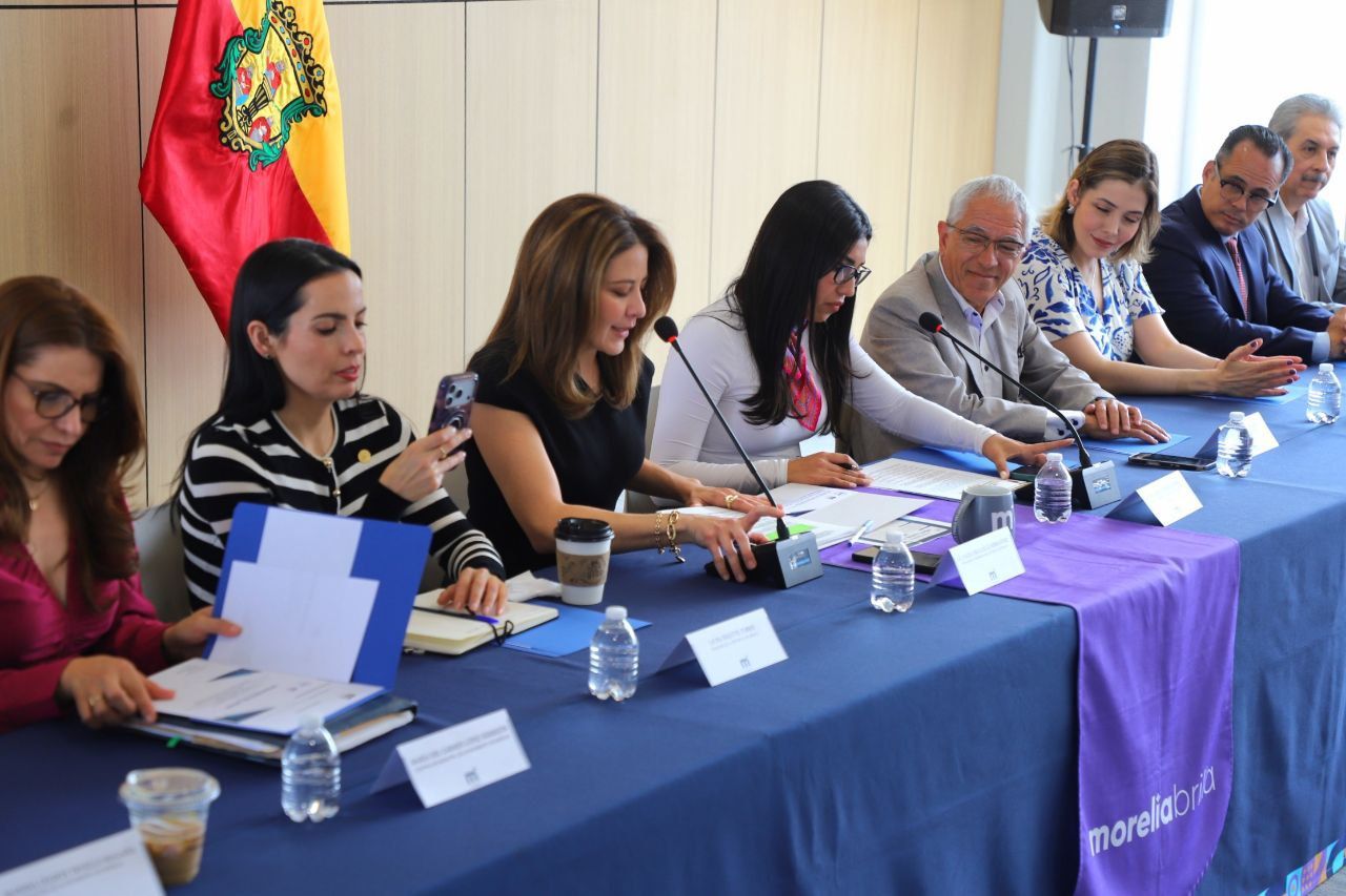 Condecoración al Mérito Juvenil, visibiliza talento de los morelianos: Paola Delgadillo