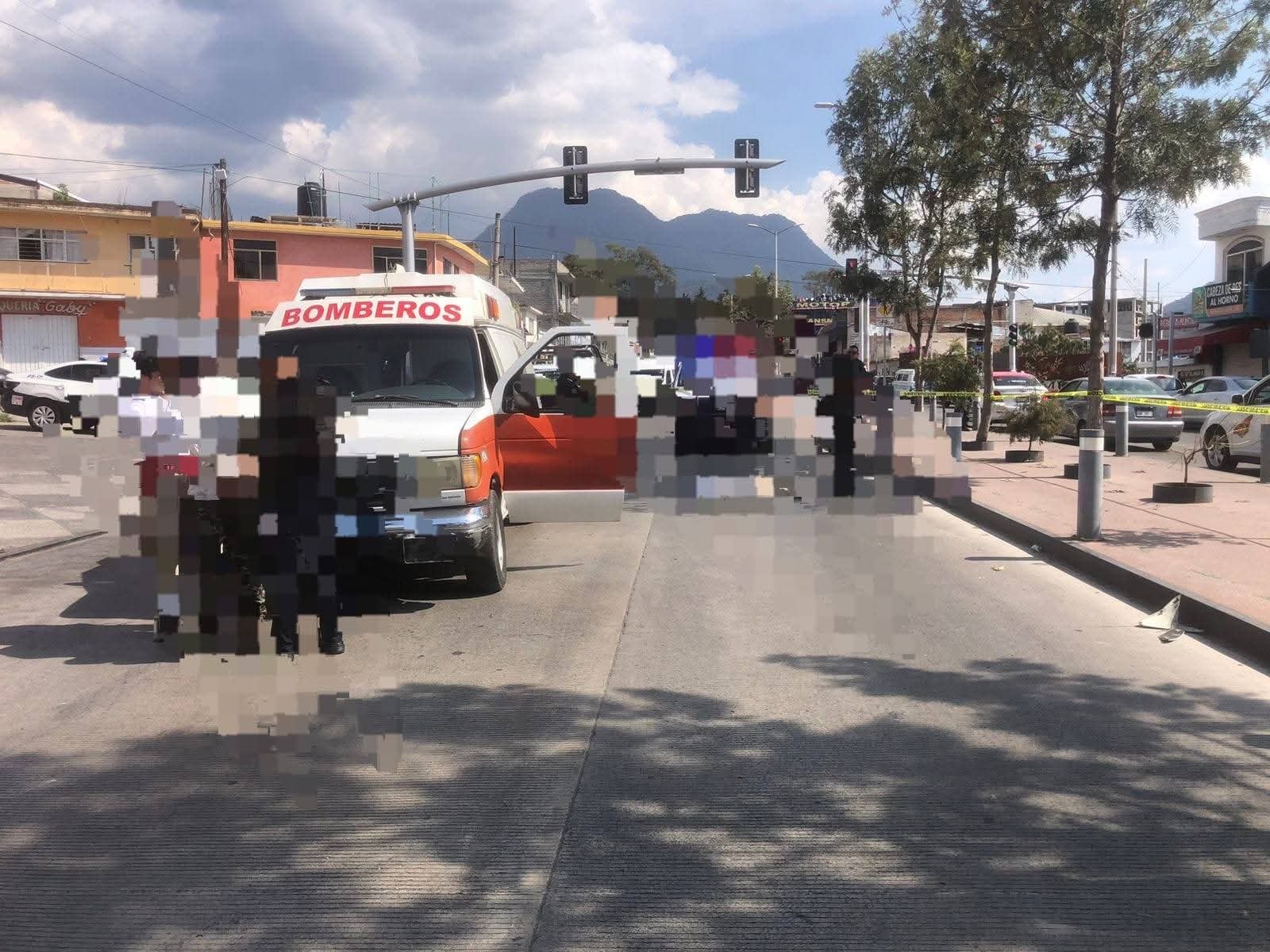 Peatón muere atropellado por motocicleta en Zitácuaro