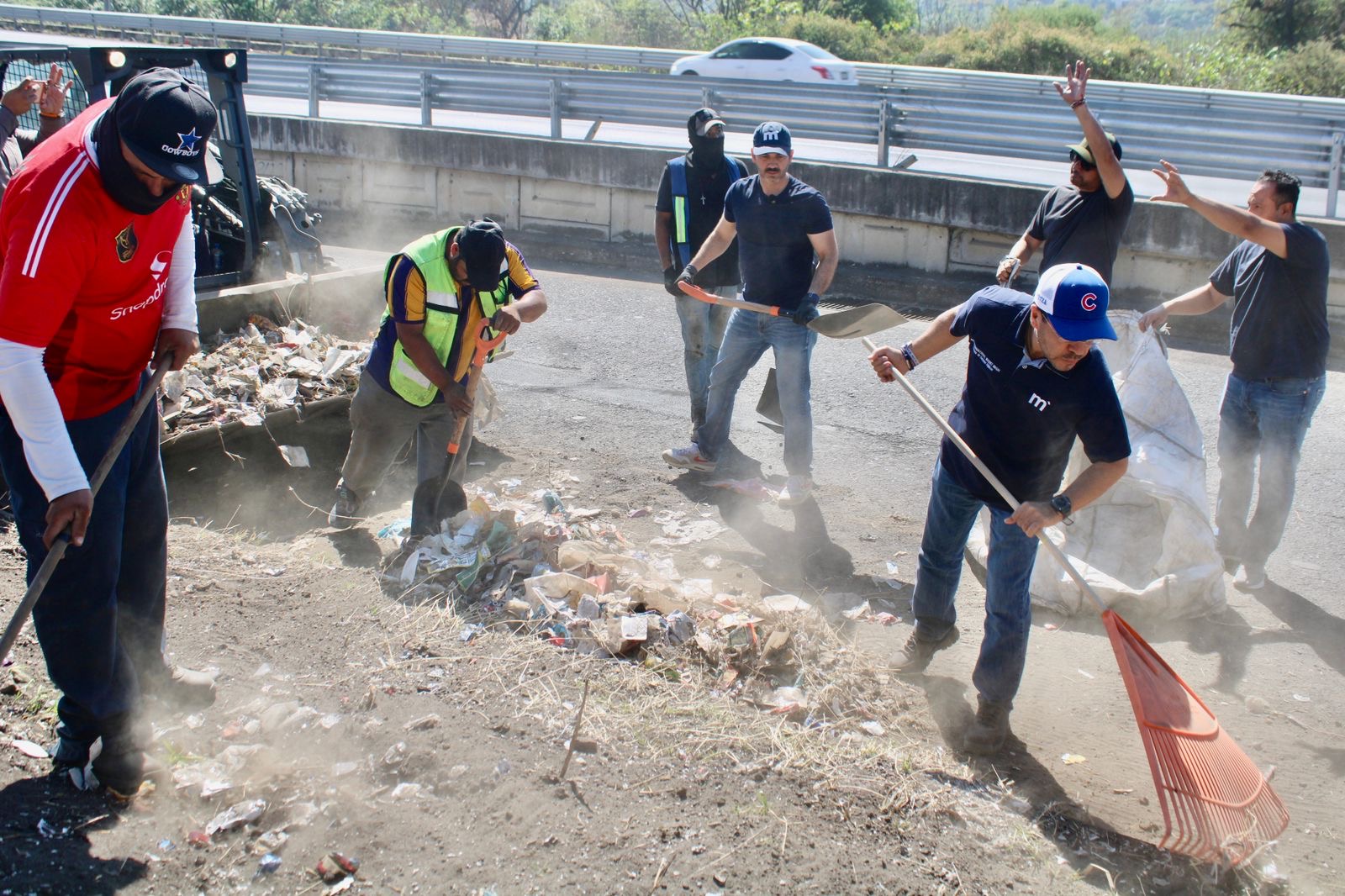 Yankel Benítez participa en jornada integral en salida a Pátzcuaro