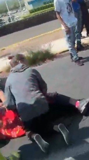 Camión repartidor de agua atropella a una persona en el Libramiento Sur de Morelia 