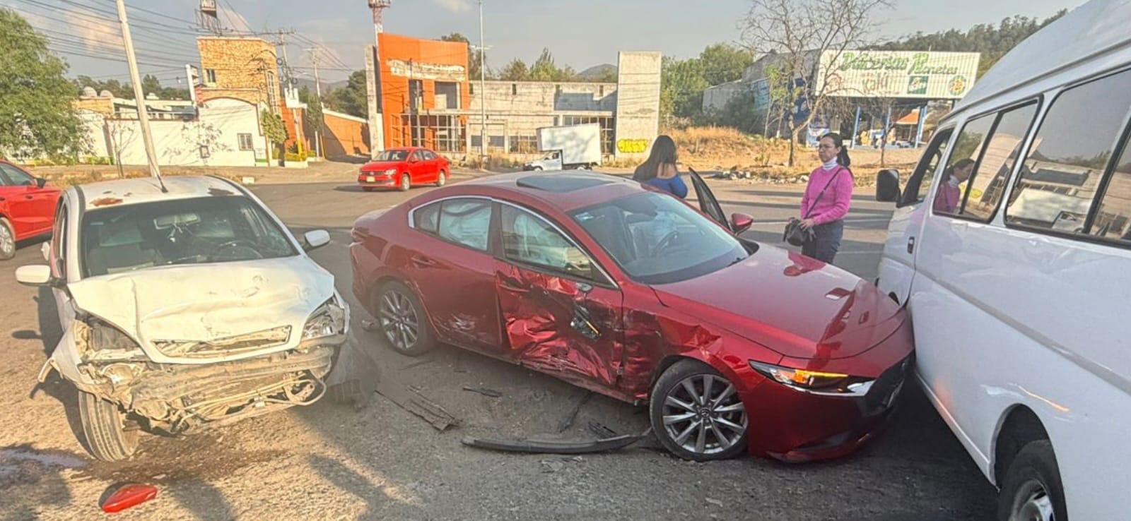 Se registra choque múltiple en la Morelia-Pátzcuaro, desviación a Cointzio 