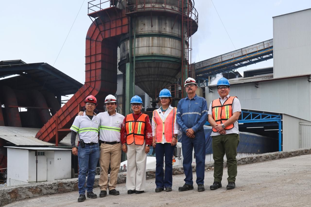 Fabiola Alanís destaca a Los Reyes como motor agrícola de Michoacán y reconoce el papel de las mujeres del campo