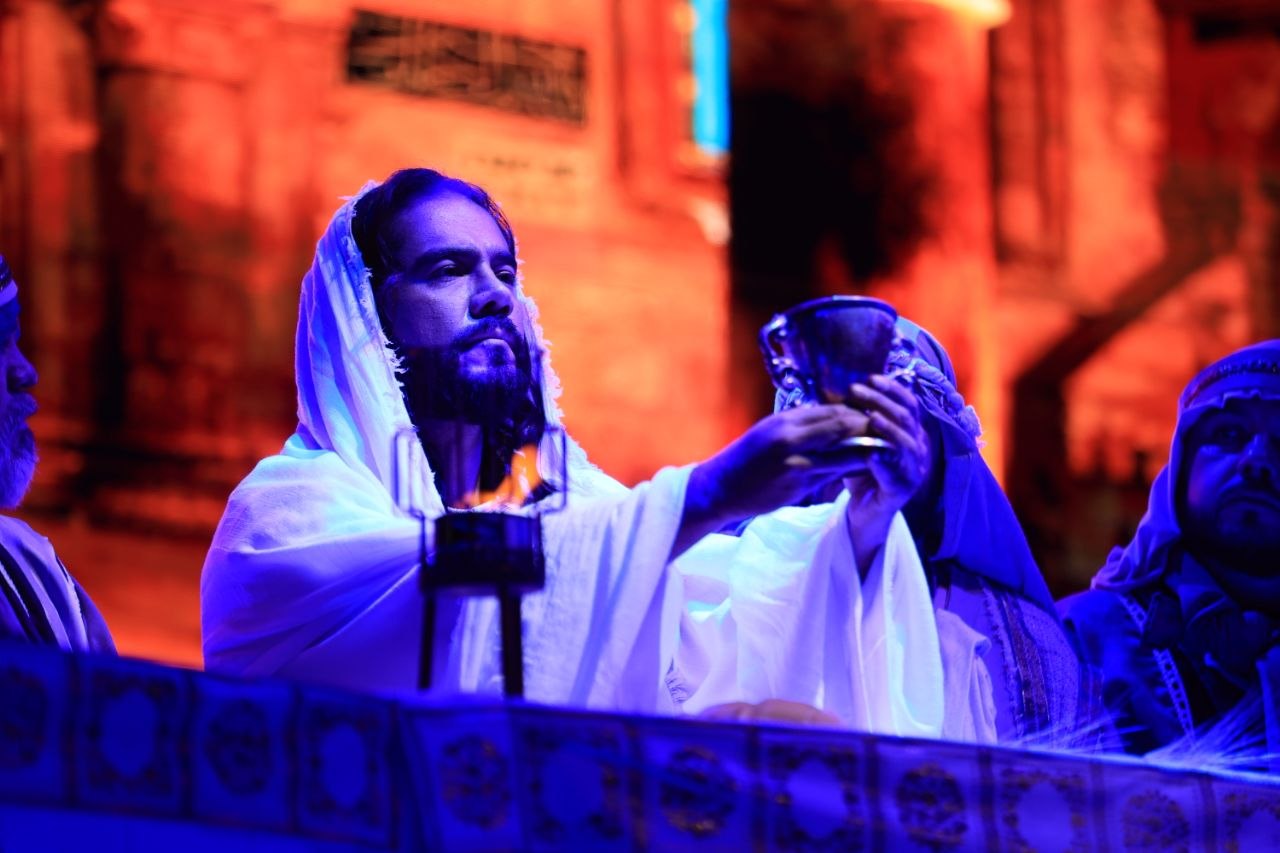 Centro Histórico de Morelia luce repleto con la representación de la Última Cena