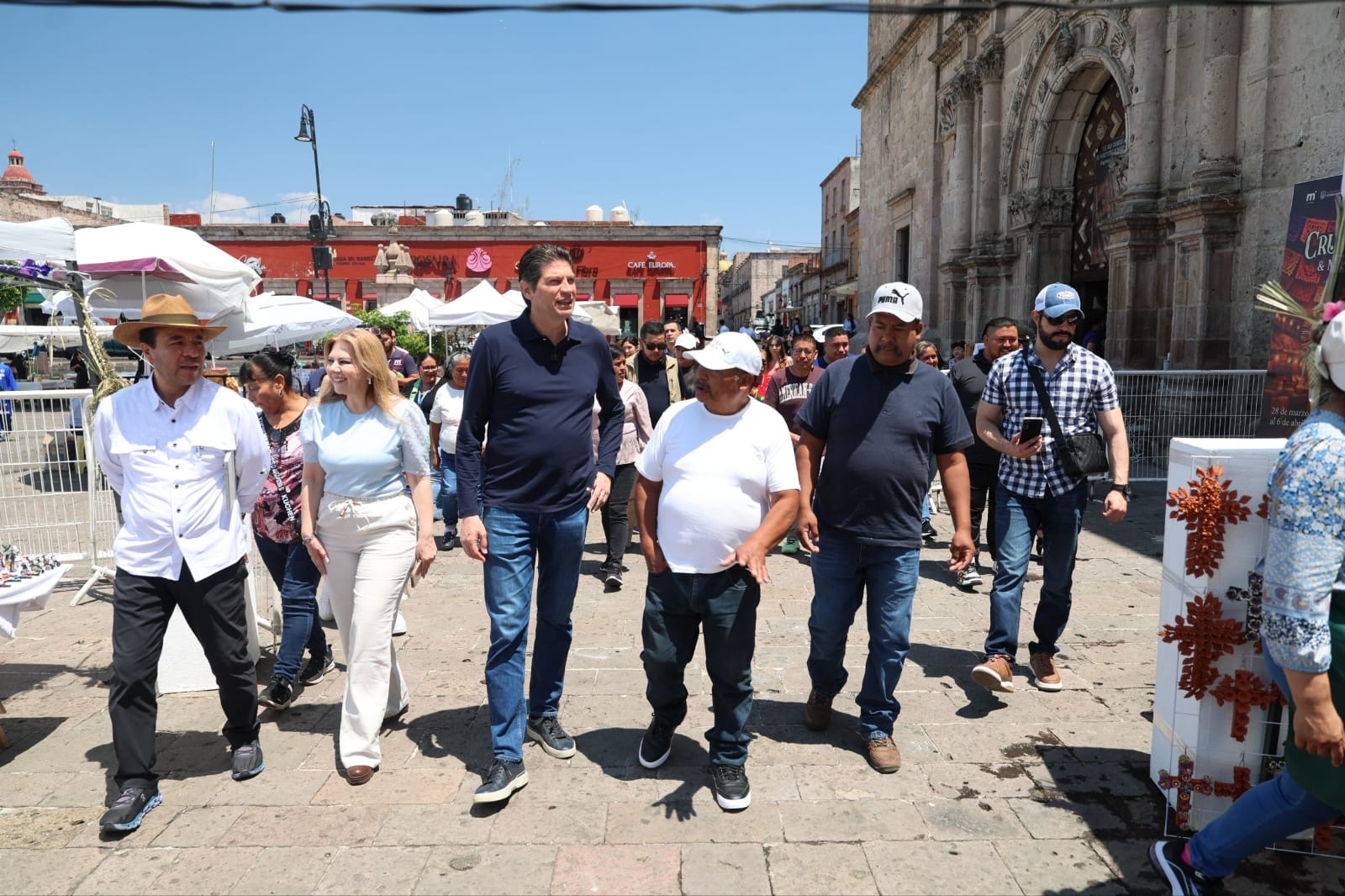 Alfonso Martínez invita a disfrutar del talento artesanal en la 6ª Expo Cruz de Barro