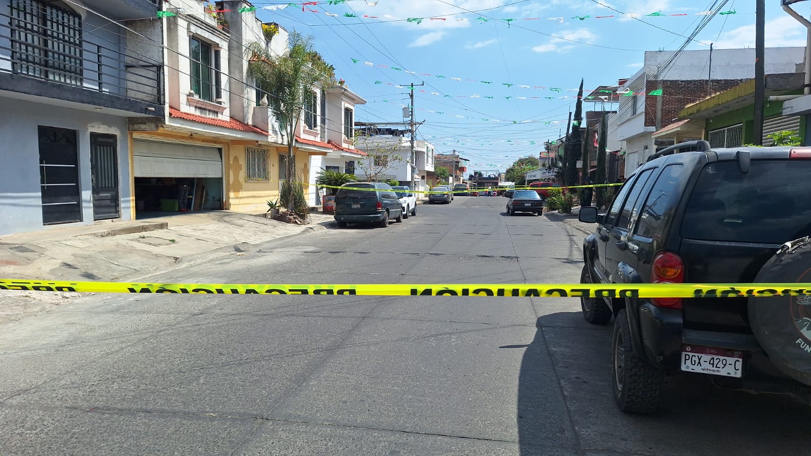 Un muerto y un herido, tras agresión armada en la colonia Palito Verde, de Uruapan 