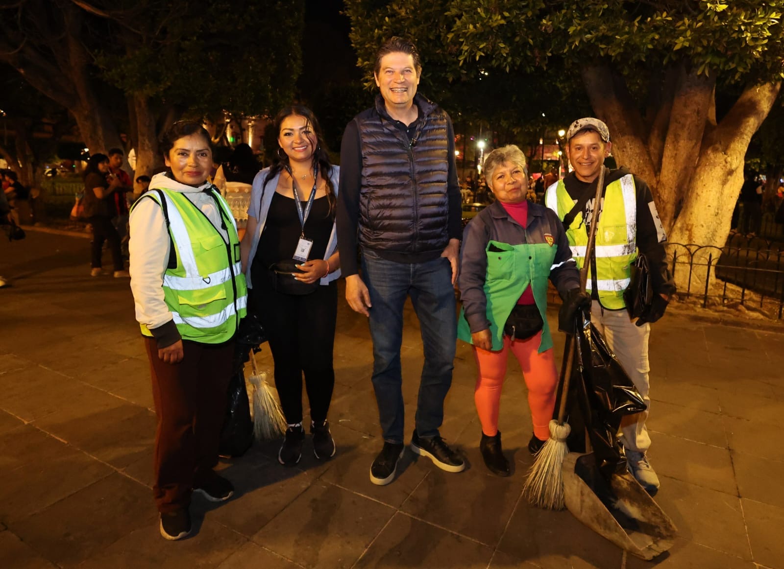 Reconoce Alfonso Martínez trabajo de equipo de limpia para que Morelia brille