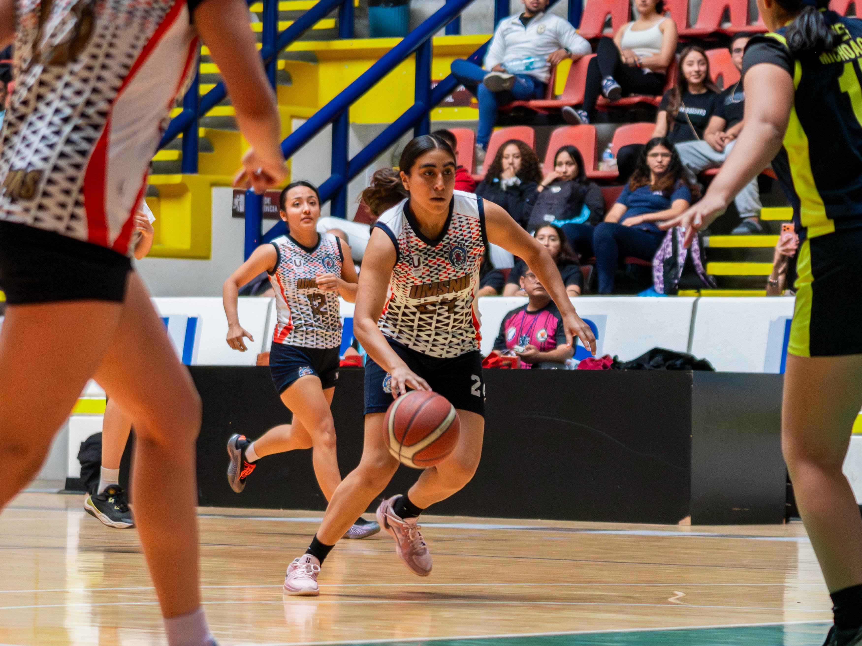 Equipo femenil de básquetbol de la UMSNH cumplió su primer objetivo; pasa a fase regional de Universiada