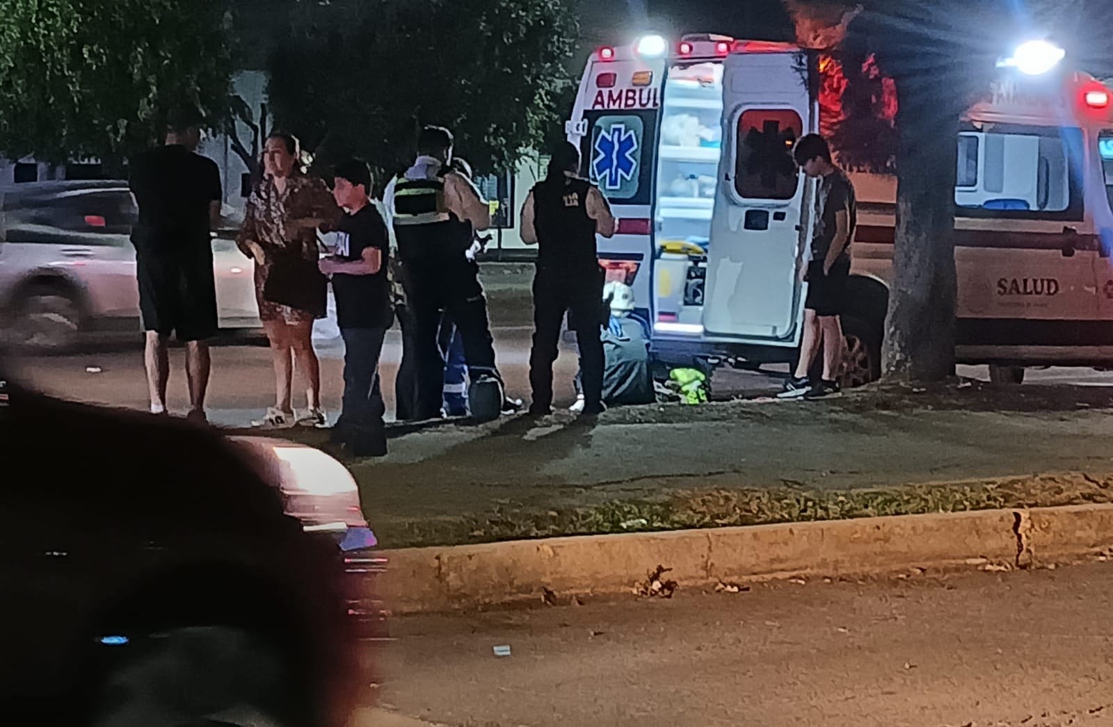 Persona en situación de calle es atropellada por auto al norte de Morelia