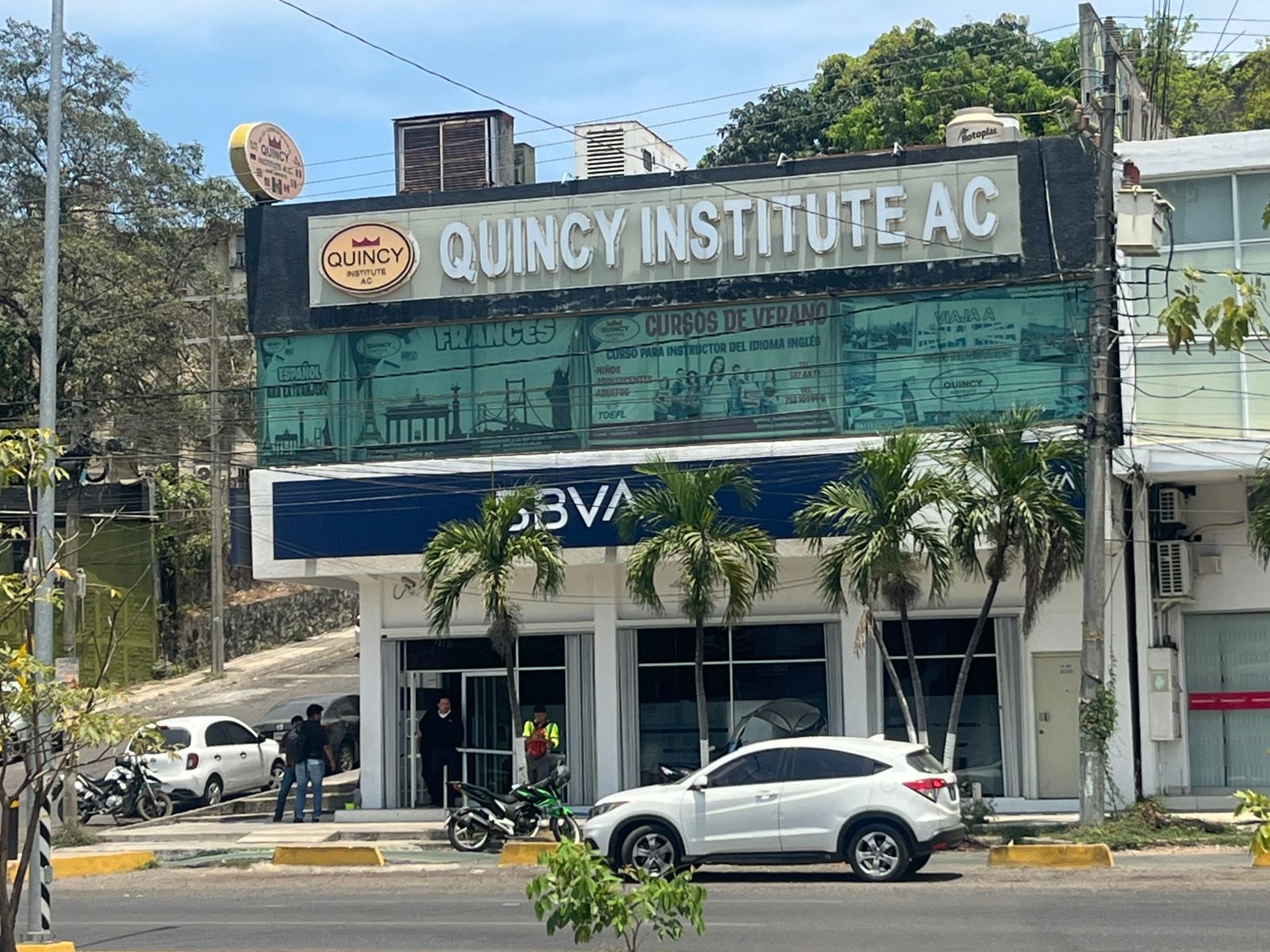 A punta de pistola roban mas de medio millón de pesos a cuentahabiente el Lázaro Cárdenas