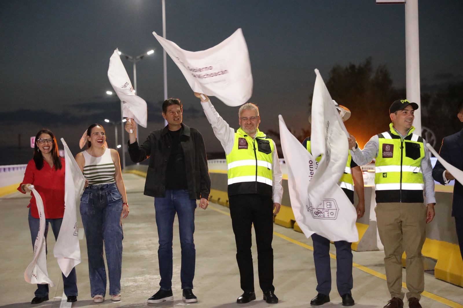 ¡Adiós al tráfico! Bedolla abre carriles superiores del puente Independencia