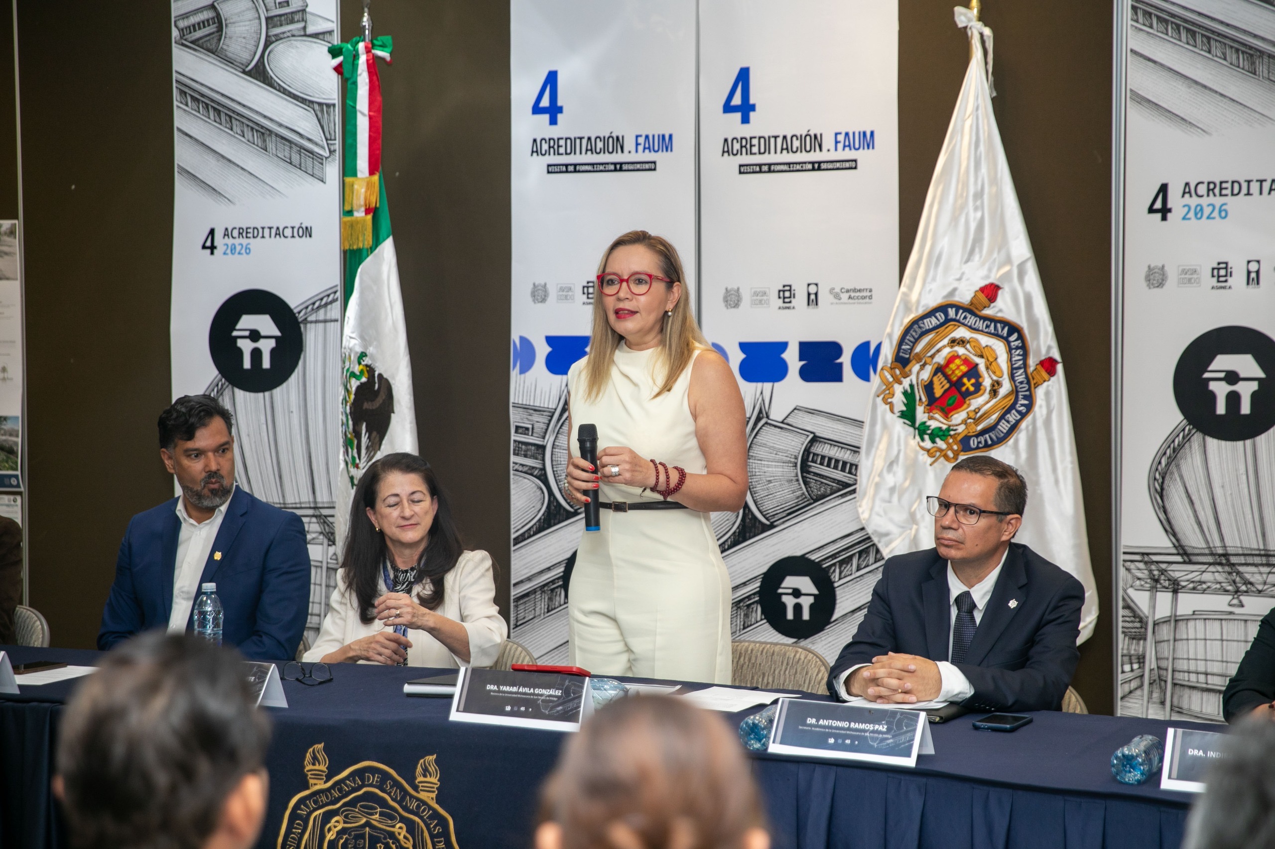 DISPOSICIÓN DE RESOLVER EL CONFLICTO, MANIFIESTA LA RECTORÍA DE LA UMSNH