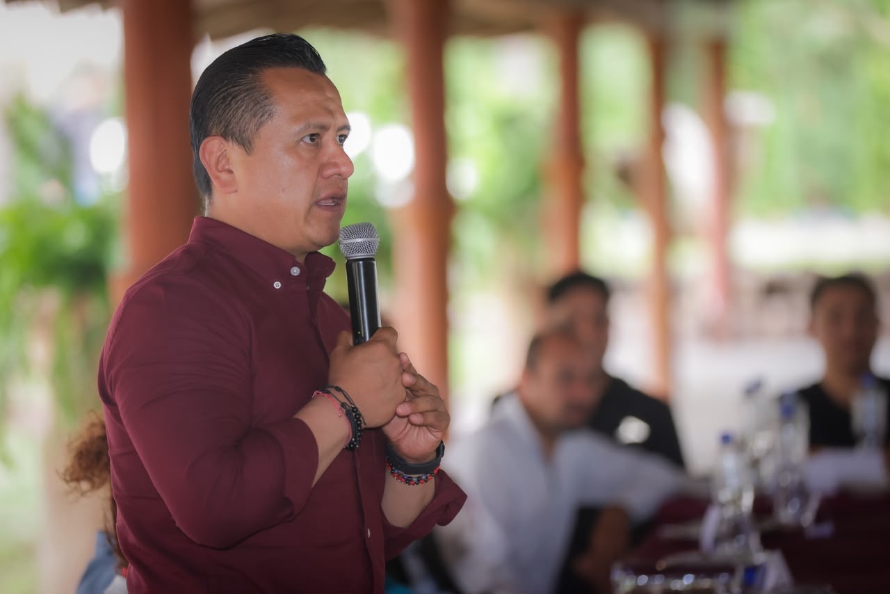 Turismo, el motor económico de Huandacareo: Torres Piña dialoga con sectores productivos para construir agenda regional 