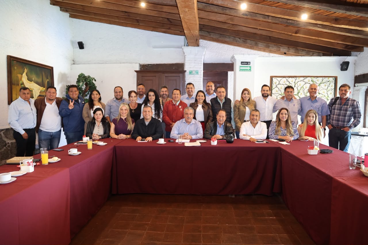 La unidad se construye con el pueblo: JC Barragán