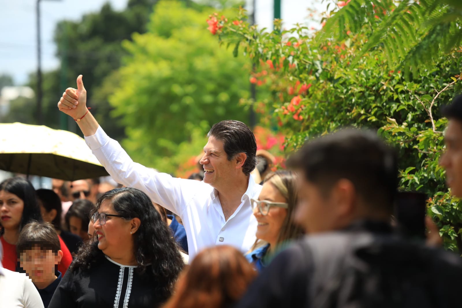 Con activación familiar, Alfonso Martínez inaugura parque lineal de Avenida Quinceo