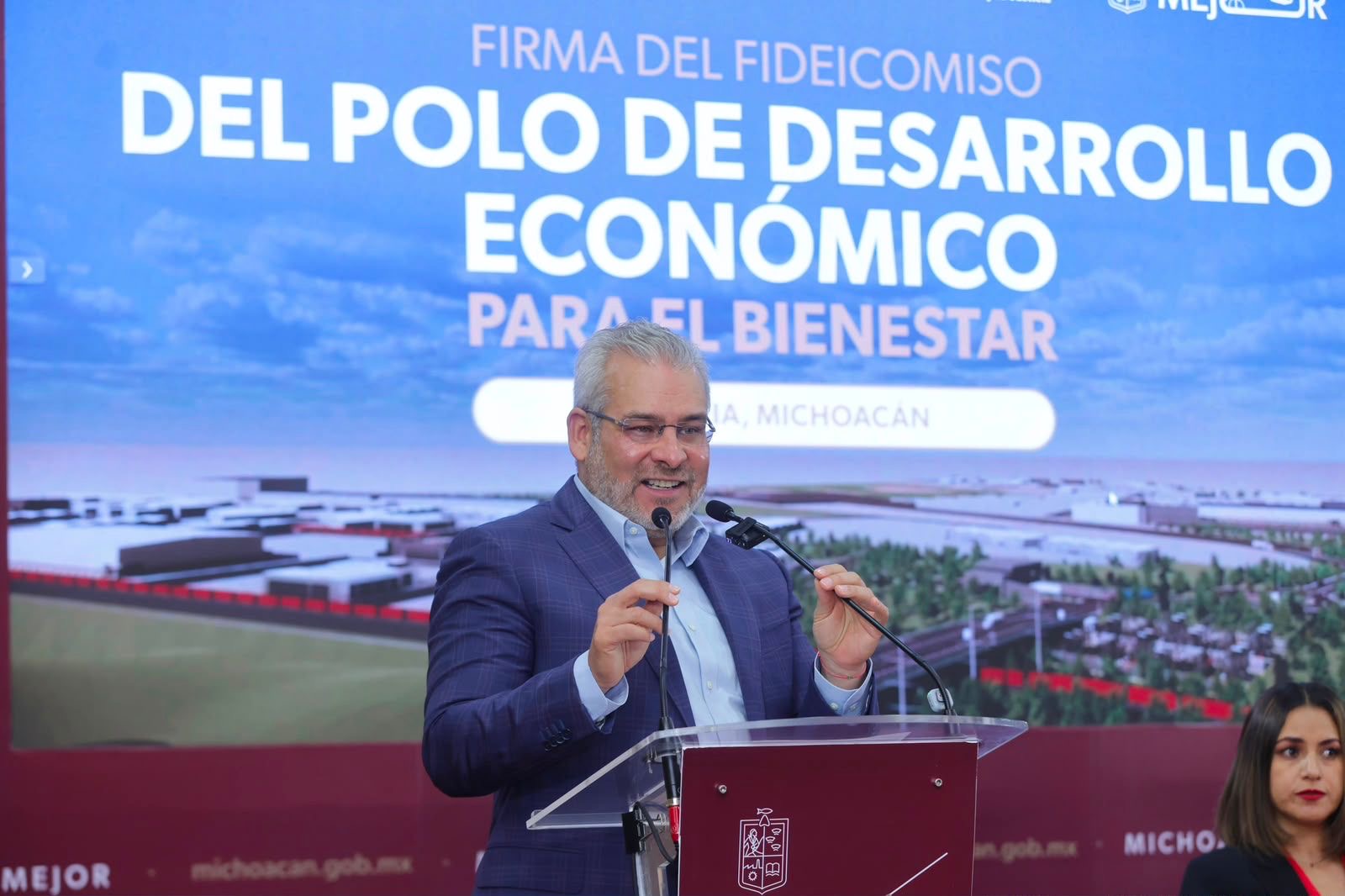 Firma Bedolla fideicomiso del Parque Bajío; inicia con 100 mdp aportados por iniciativa privada